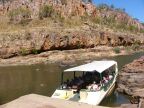 Tour Boat.JPG (84 KB)